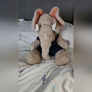 Vintage Wrinkles Hand Puppet